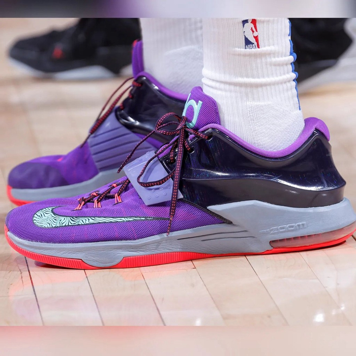 nba上脚合集鞋王发力上脚神秘配色kobe5