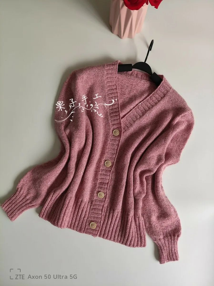 10号针(主体),11号针(底边,袖口,门襟)本作品转载自 编织人生论坛