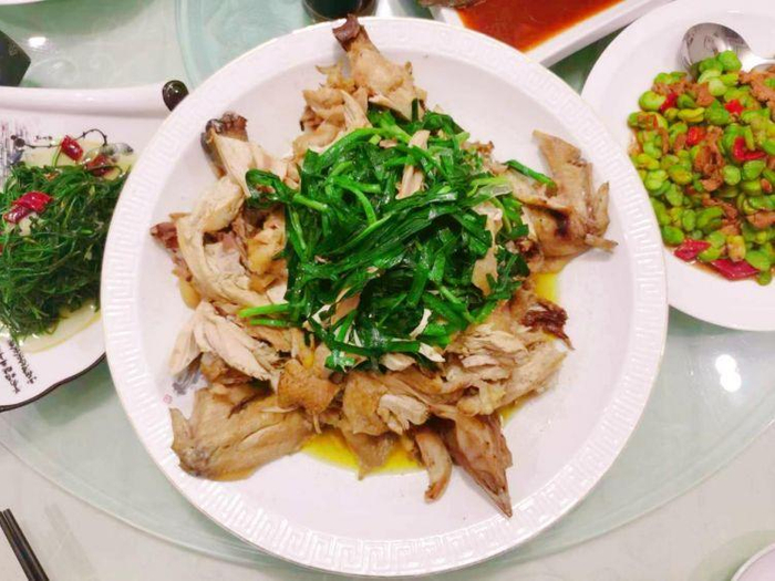 甘快看张掖临泽一只草芽鸡叩响春天的味蕾