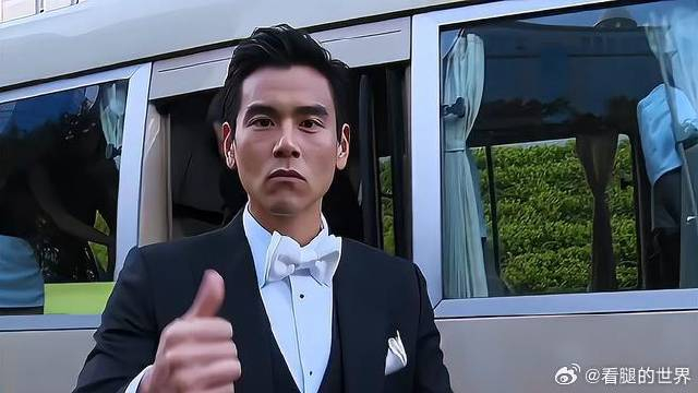 把自律发挥到极致的痞帅男神 | 彭于晏