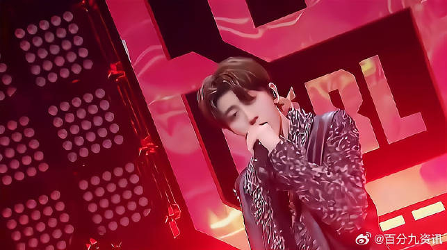 让蔡徐坤炸场就对了,《young》还没出场就全场嗨!丨青春有你2