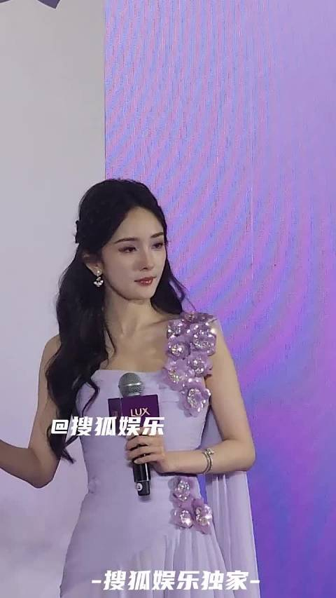 今天狐拍的杨幂生视频姐姐真的是在逆生长吧我哭了