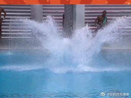 跳水炸鱼名场面全程高能的压水花技巧