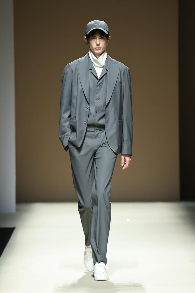 创世trands aw24 collection·致敬分寸|致敬分寸|设计师_新浪新闻