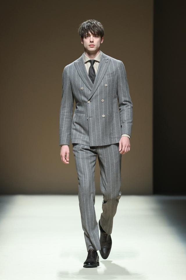 创世trands aw24 collection·致敬分寸|致敬分寸|设计师_新浪新闻