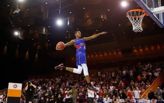 点燃队死了,另一团火还在烧|弗格森_新浪新闻