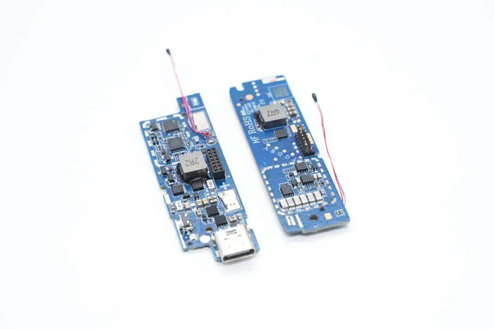 qi2无线充电加持小米6000mah15w磁吸充电宝2拆解