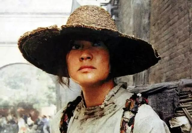 揭秘骆驼祥子幕后故事周里京错失男主角刘晓庆为何不能演虎妞