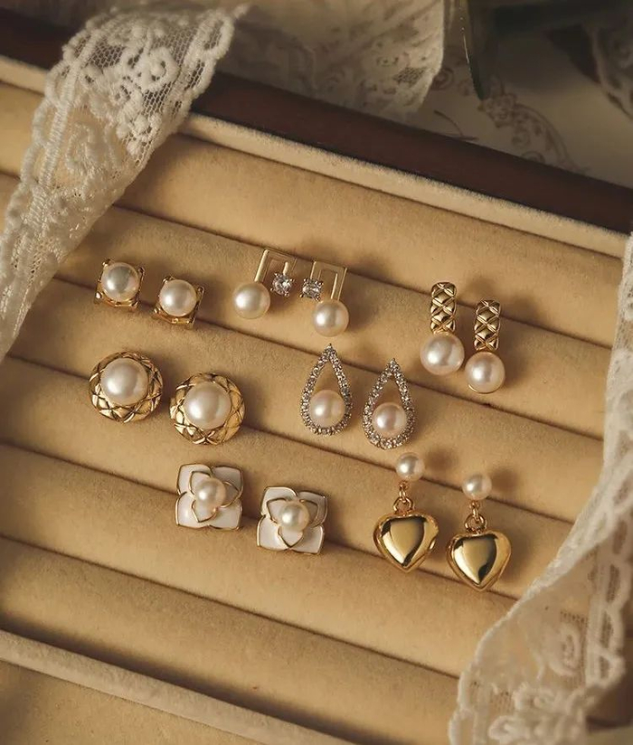 一周不重样,无耳洞也能戴的珍珠耳夹,优雅天成!__财经头条