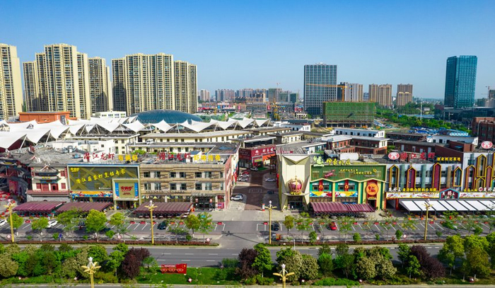 潜江市委宣传部供图3月30日,在湖北省潜江市龙湾镇瞄新村虾稻共作基地
