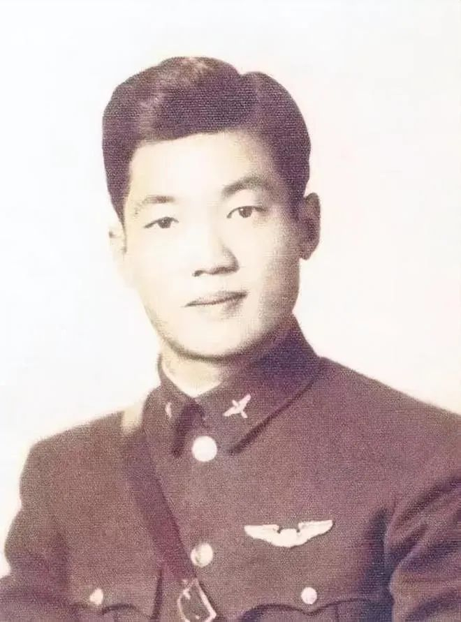 齐邦媛辞世:她以文学回应时代暴虐和历史无常|朱天文|张大春|吴浊流|巨流河|台湾_新浪新闻