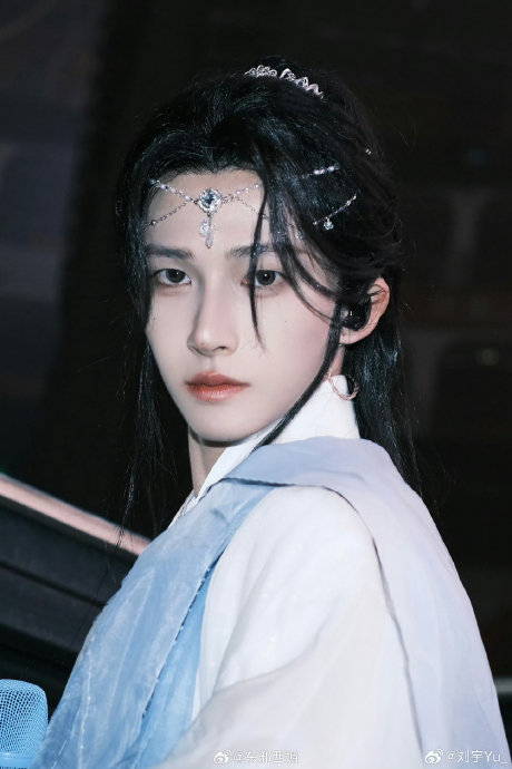 昨晚成都刘宇演唱会,有爆料说又打折又赠票还是没坐满…|刘宇|演唱会