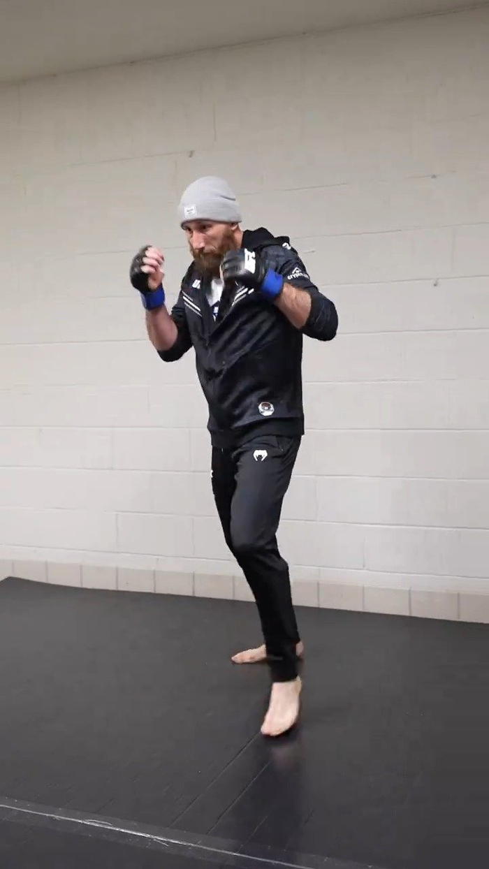 怪物凯尔尼尔森kylenelson在ufc大西洋城赛前热身中