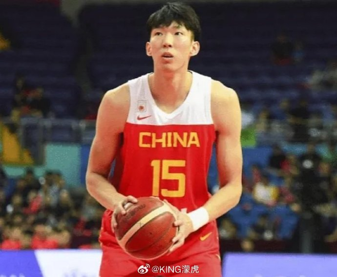 中国男篮三大潜力股未兑现,职业态度引发热议|李慕豪|中国男篮|王哲林