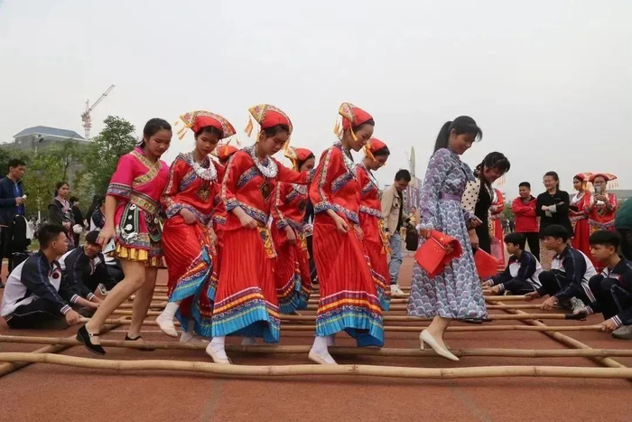 资料图：青年学子参加“广西三月三·民族体育炫”系列活动。图源：兴宾发布