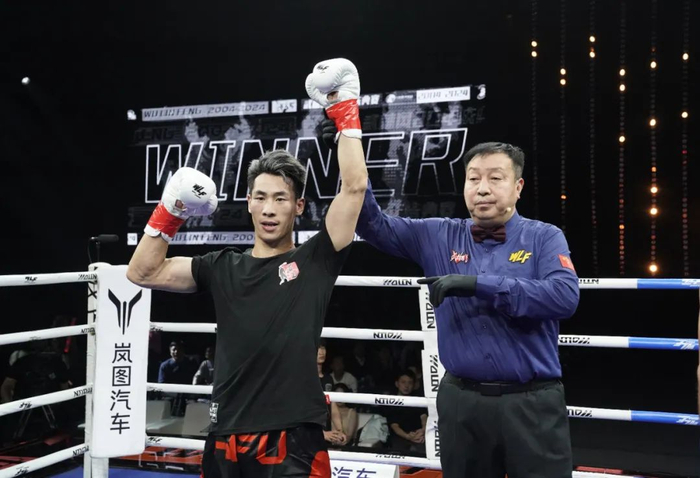 战报| 孟高峰击垮阿里汉,王俊光创造擂台经典|拳法|阿里汉|王俊光