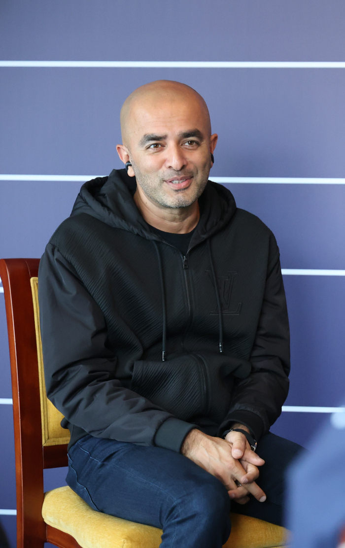 专访bose产品官razahaider关于ows耳机的一切高端访谈