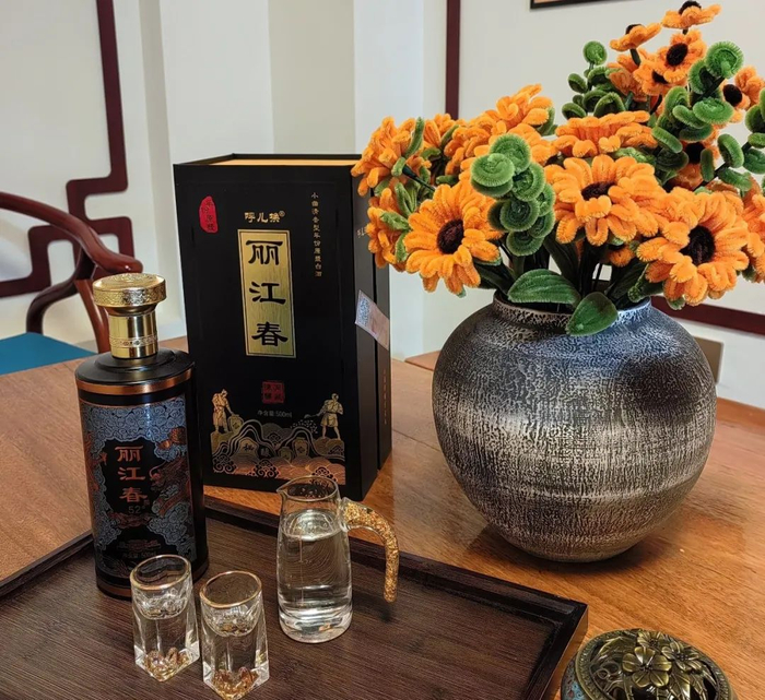 闲坐五杯酒静品人生味