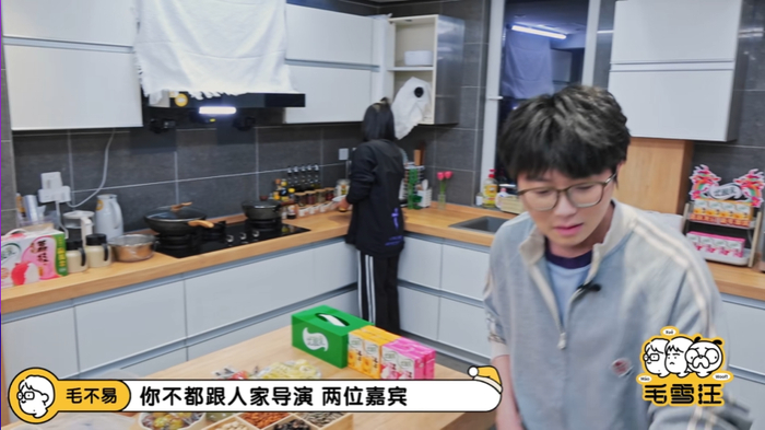 李雪琴事业大爆全靠扮猪吃老虎