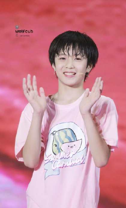 分享刘耀文幼年形态——草莓水蜜桃糯米丸化形9199在线呼唤妈粉