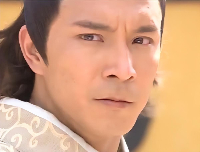 倚天后传:张无忌二儿是黄衫女子生的,大儿成为峨眉派掌门人|九阴真经