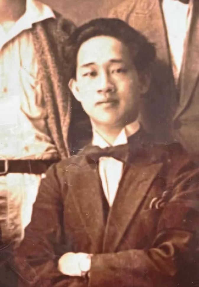 她找他,找了50多年……|澄海|许包野|妻子_新浪新闻