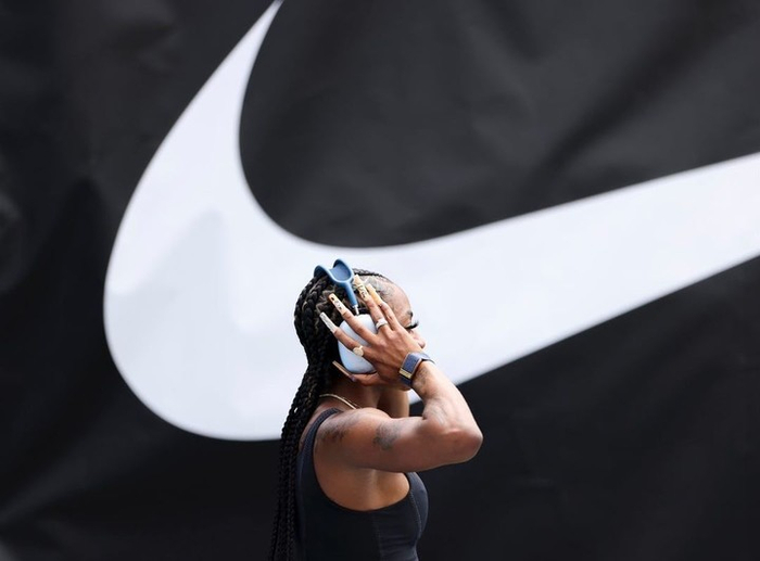 耐克新系列玩转运动性感风这个钩超抢手