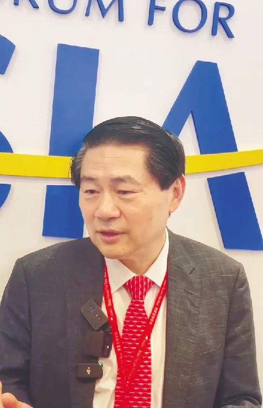 王辉耀海南应放眼全球广纳英才