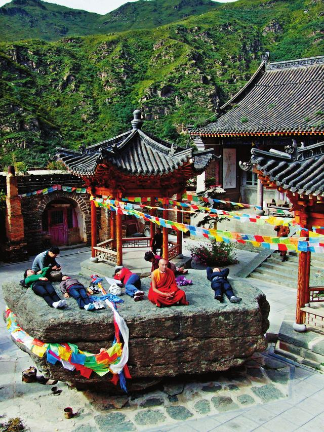 风光独秀清凉地|清凉寺|五台山|塔院寺_新浪新闻