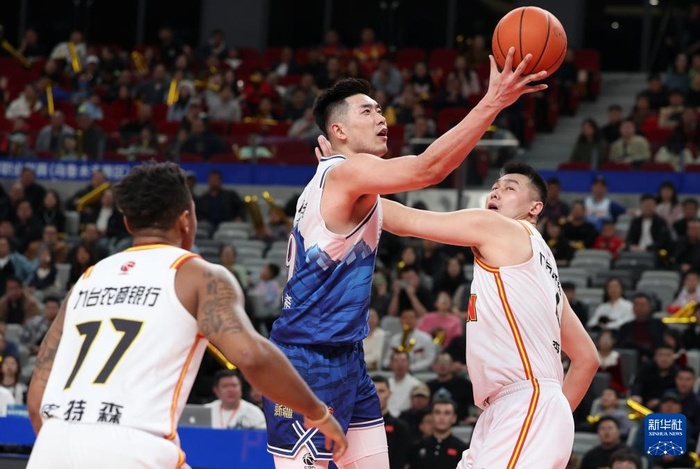 篮球cba常规赛新疆伊力特胜吉林九台农商银行