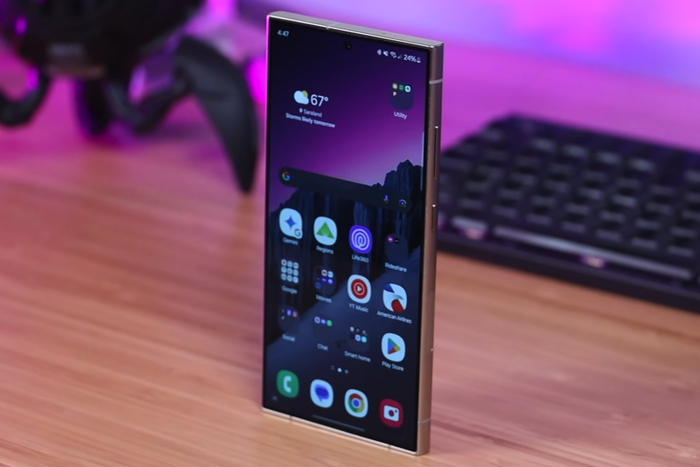 三星致敬苹果2k2亿影像钛金属骁龙8gen3机皇降2000元