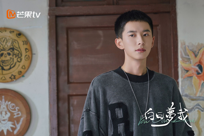 参加《无限超越班》屡上热搜,锦超:无法接受自己混