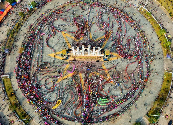 芒市2024年目瑙纵歌节 德宏州融媒体中心 供图