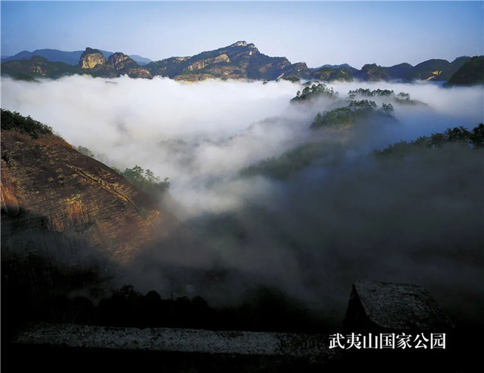 假期游山不玩水指南|石梁飞瀑|武夷山|虎啸岩_新浪新闻