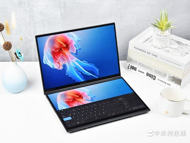 屏幕效果震撼华硕灵耀14双屏美图赏