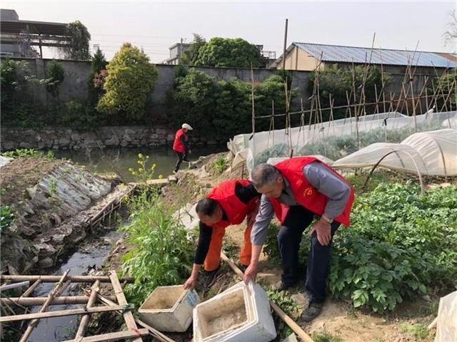 杭州市上城区笕桥街道：水墩社区开展治水护河宣传活动
