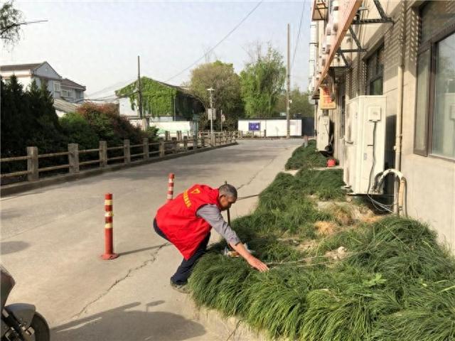 杭州市上城区笕桥街道：水墩社区开展治水护河宣传活动