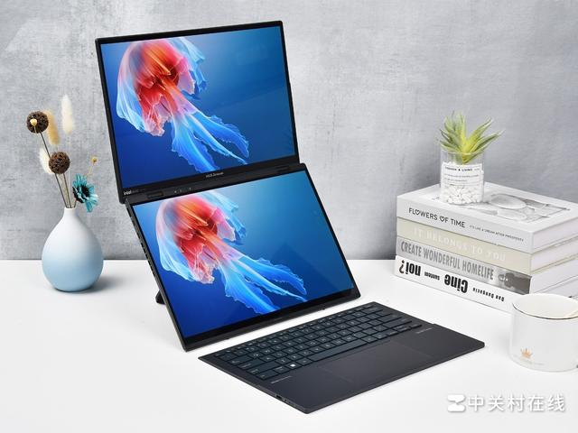 屏幕效果震撼华硕灵耀14双屏美图赏