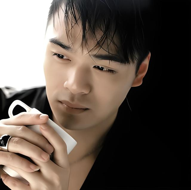 30年后 唱红《我想去桂林》的韩晓 过气歌星同样生活奢华 儿子已7岁