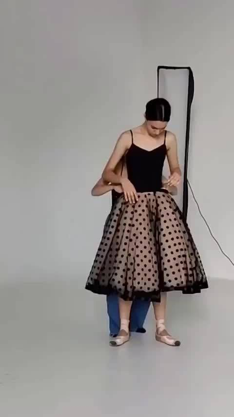 这摄影师厉害啦这些跳芭蕾舞的演员照片居然是这么拍出来的