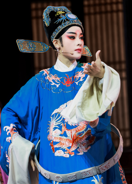 越剧小生陈丽君在自己的节奏里活成喜欢的样子