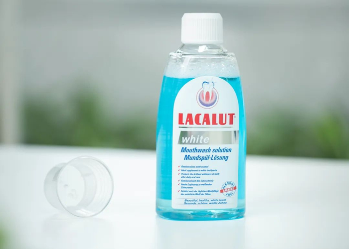 西吡氯铵,帮助遏止口腔里菌的增长,防止它滋生来保护口腔健康.