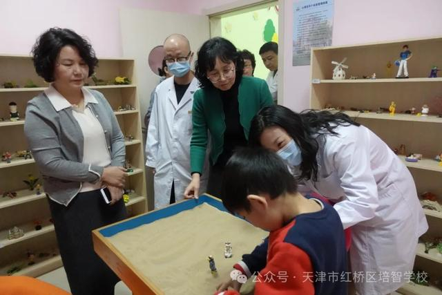 播种希望 守护星河——红桥区培智学校举行庆祝2024年世界"孤独症"日