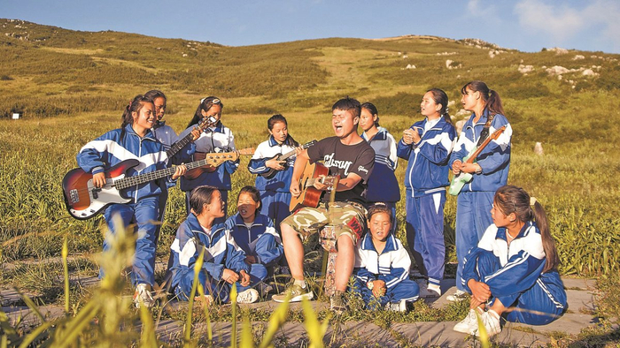 开始申报 每位入选教师将获10万元奖金|乡村教师|乡村|老师_新浪新闻