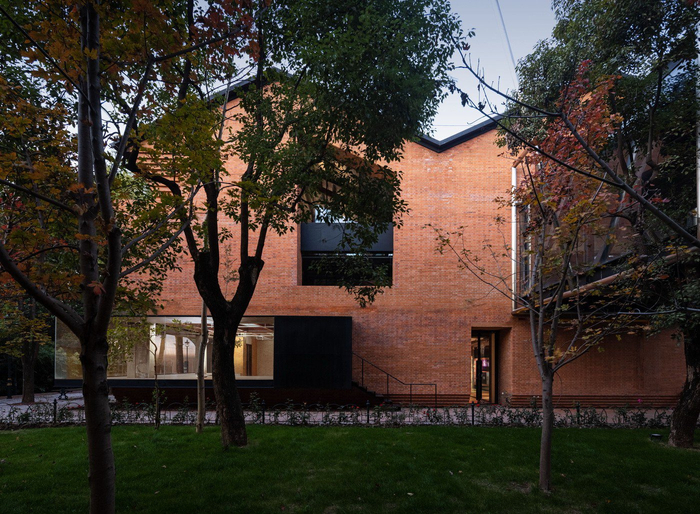 动力车间 / 本哲建筑