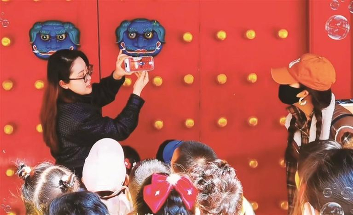 浓缩厚重历史 弘扬传统文化 兰州本土文创产品"兰小五"门狮系列走红出