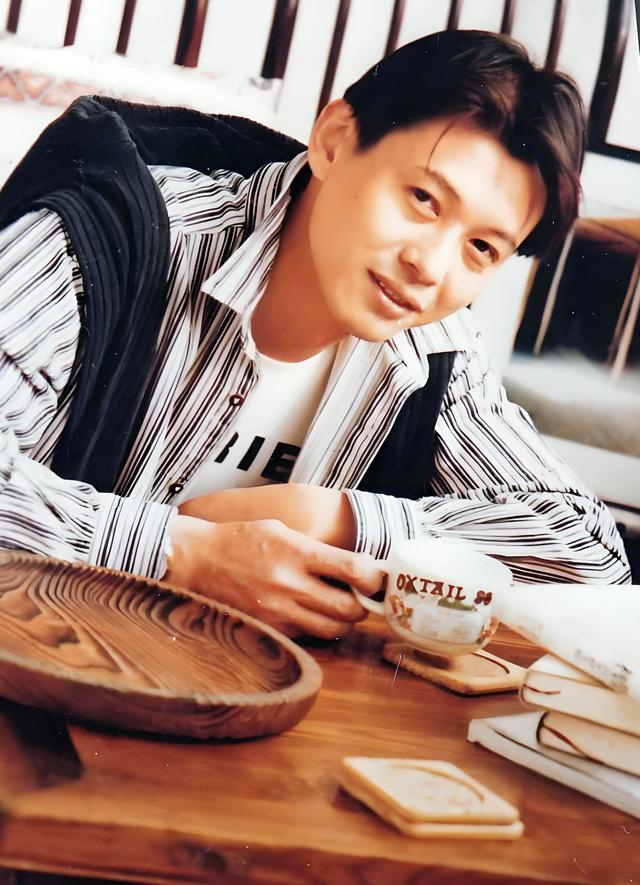 程前:多年未见,再见已成"男版"刘晓庆?|程前|刘晓庆|程之_新浪新闻