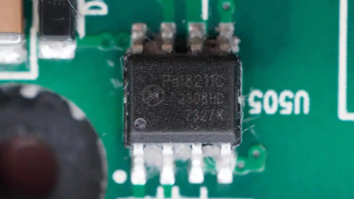 拆解报告天技新能源1200w微型逆变器