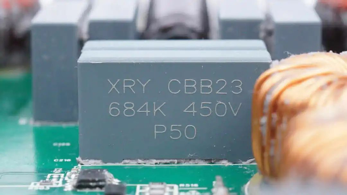 拆解报告天技新能源1200w微型逆变器