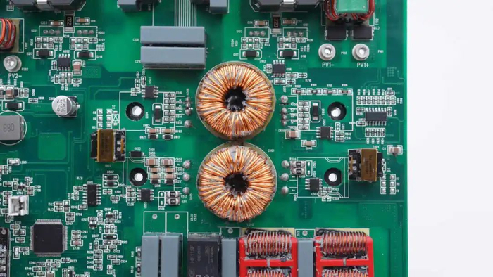 拆解报告天技新能源1200w微型逆变器